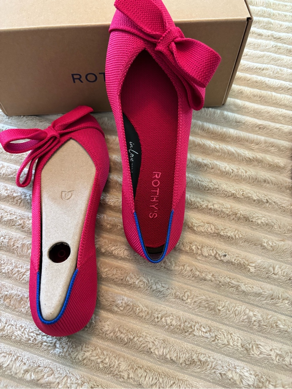Rothy's Fuchsia Knit Pointed Bow Flats - Picture 5 of 6